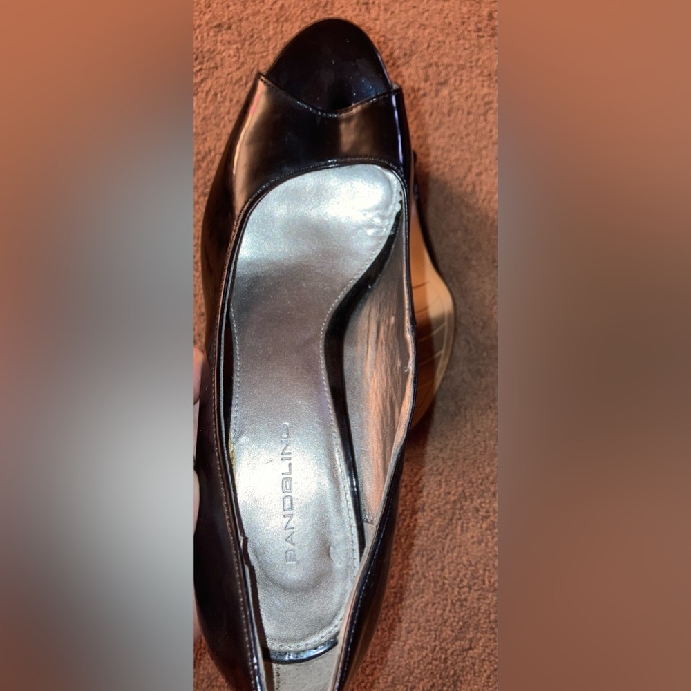 Heels. - Picture 5 of 5